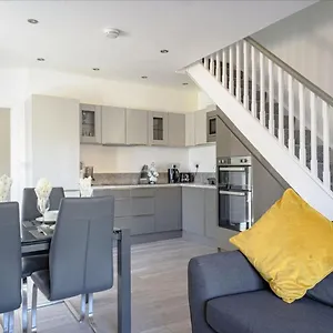 Holiday home No 1 Kinvara House, Killarney